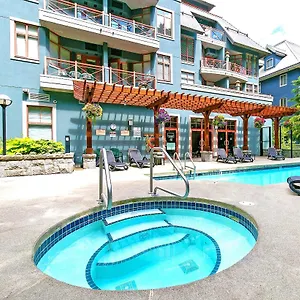 https://alpenglow-lodge-one-bedroom-penthouse-by-mva.hotels-of-whistler.com